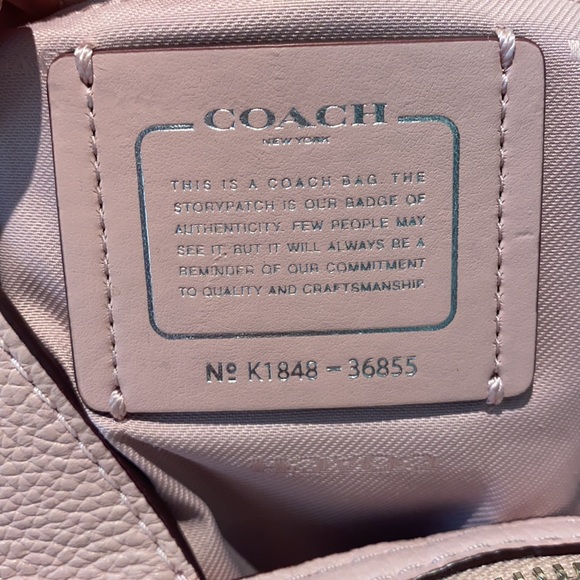 Coach Lexi Chain Shoulder Bag - Picture 7 of 9